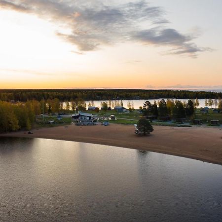 ホテル Nordic Lapland Frevisoeren Båtskärsnäs エクステリア 写真